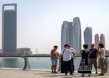 Breaking: अबू धाबी में ड्रोन इंटरसेप्शन के बाद 6 लोग घायल